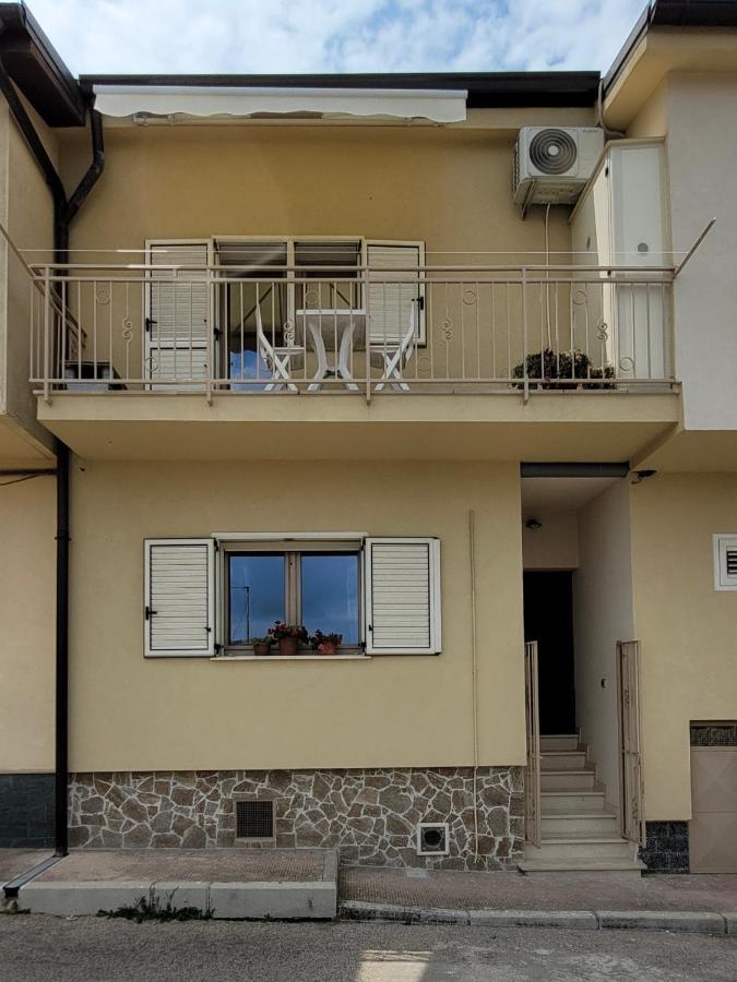 Comfort, Parcheggio E Balcone Su Tricarico In Basilicata, Io Sono Qui Buitenkant foto