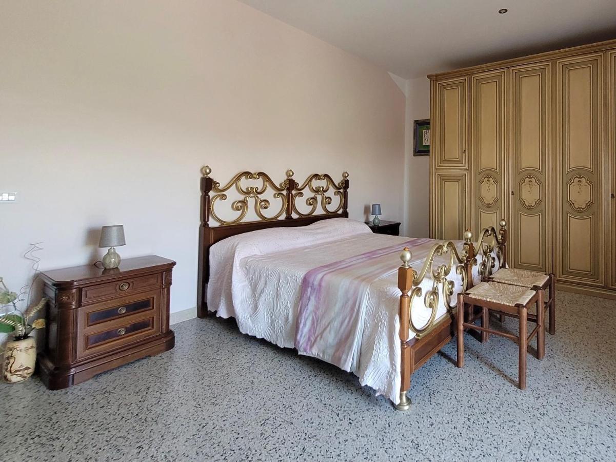 Comfort, Parcheggio E Balcone Su Tricarico In Basilicata, Io Sono Qui Buitenkant foto
