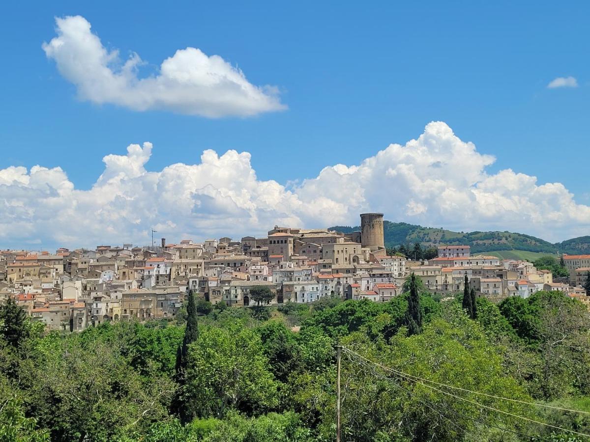Comfort, Parcheggio E Balcone Su Tricarico In Basilicata, Io Sono Qui Buitenkant foto