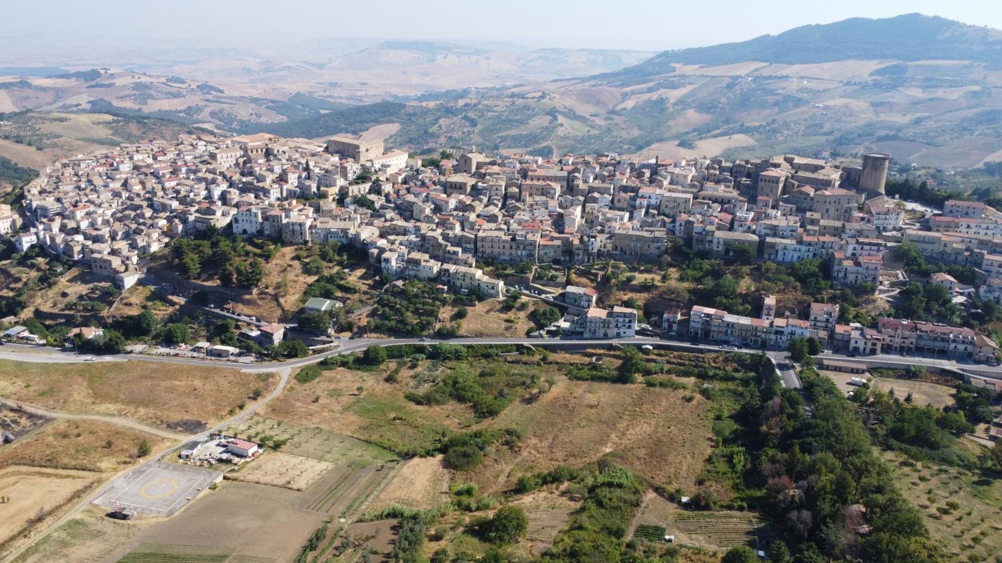 Comfort, Parcheggio E Balcone Su Tricarico In Basilicata, Io Sono Qui Buitenkant foto