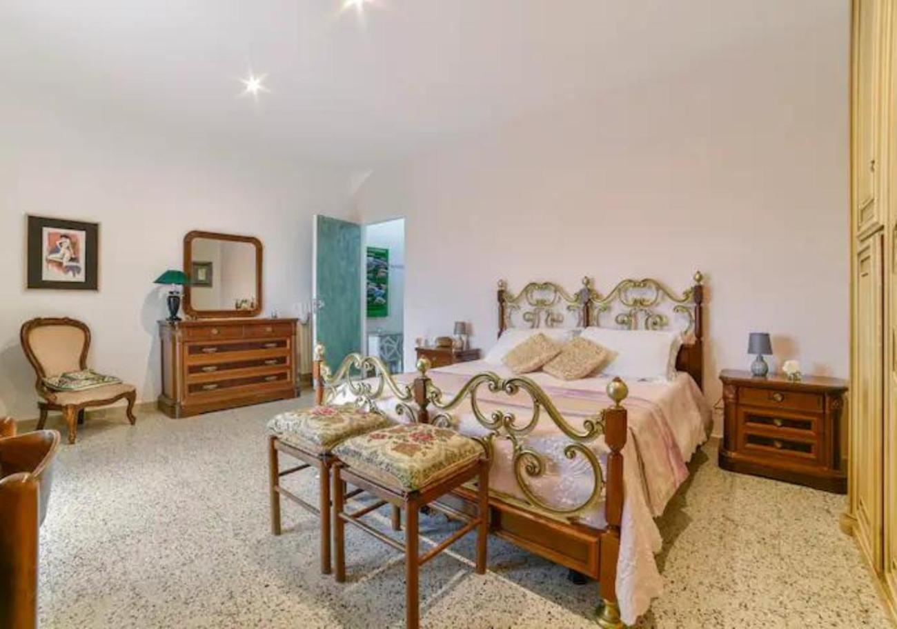 Comfort, Parcheggio E Balcone Su Tricarico In Basilicata, Io Sono Qui Buitenkant foto