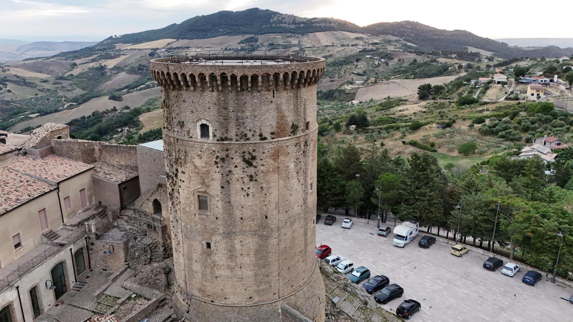 Comfort, Parcheggio E Balcone Su Tricarico In Basilicata, Io Sono Qui Buitenkant foto
