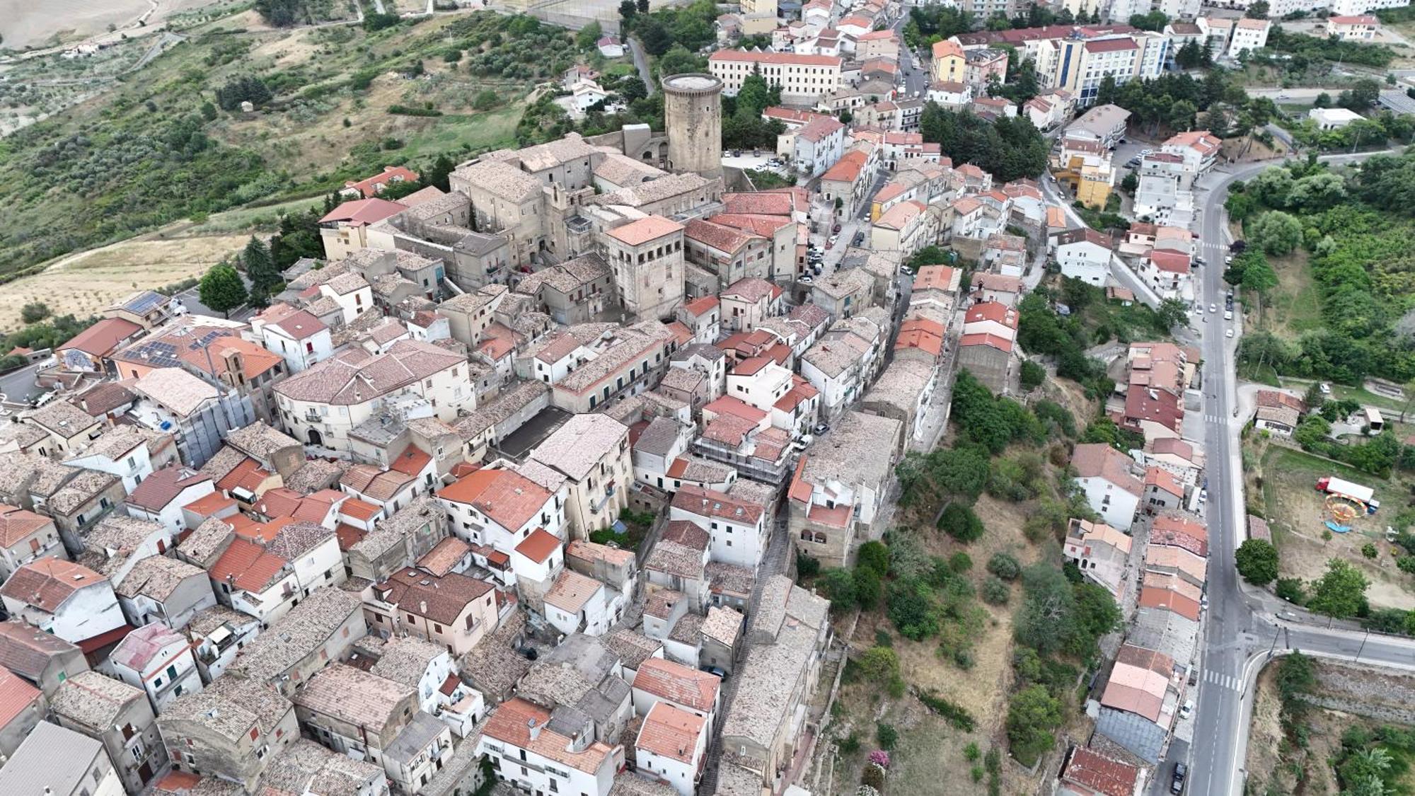 Comfort, Parcheggio E Balcone Su Tricarico In Basilicata, Io Sono Qui Buitenkant foto